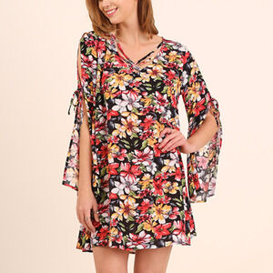 NWT Floral‎ Umgee Boho Dress with Slit Sleeves
